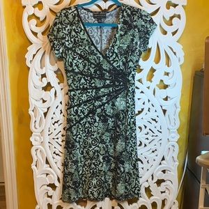 Connected petite knit dress 6p green & black